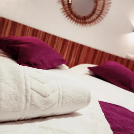 Violeta Suite Madrid Exterior foto